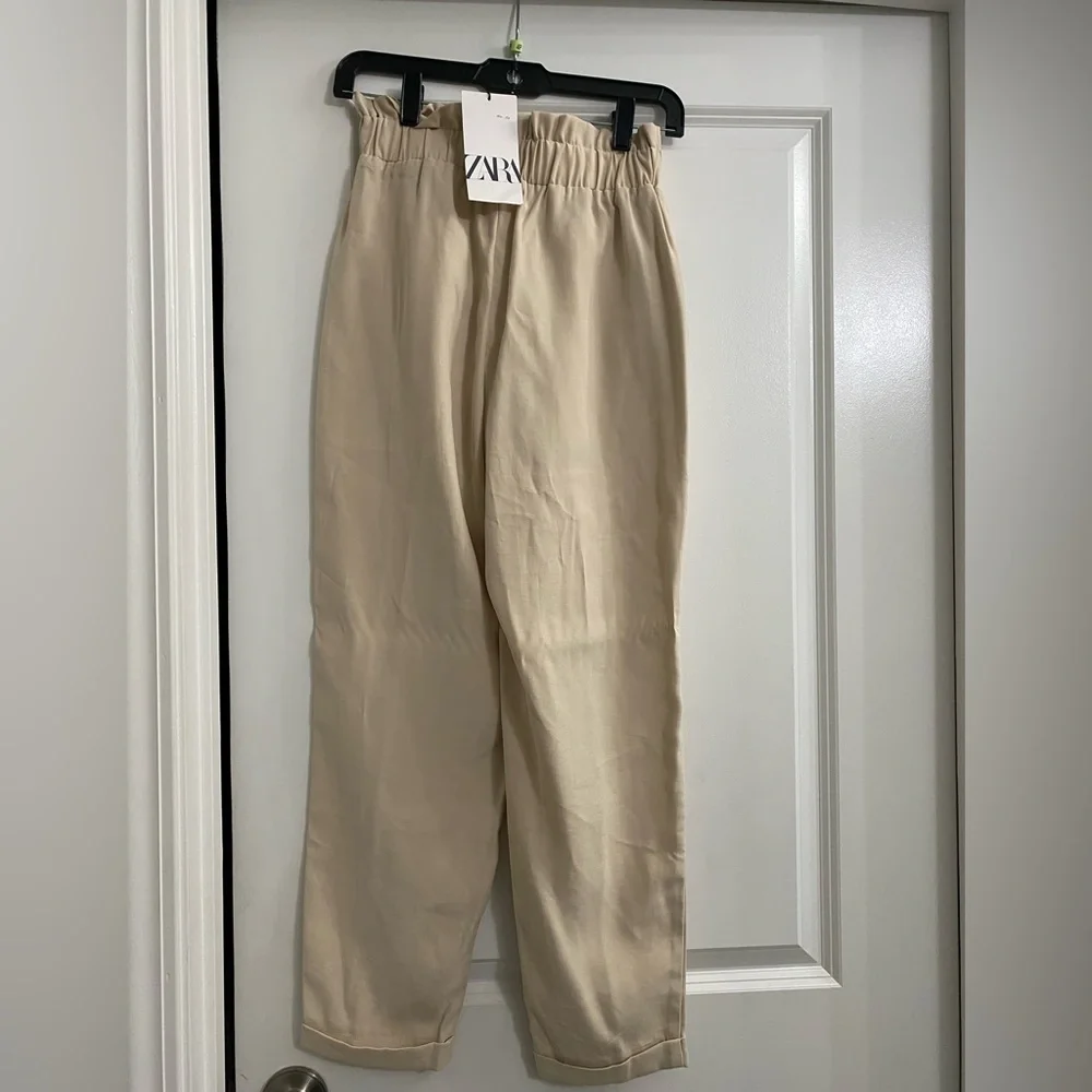 Zara Paperbag trousers - Picture 6 of 6
